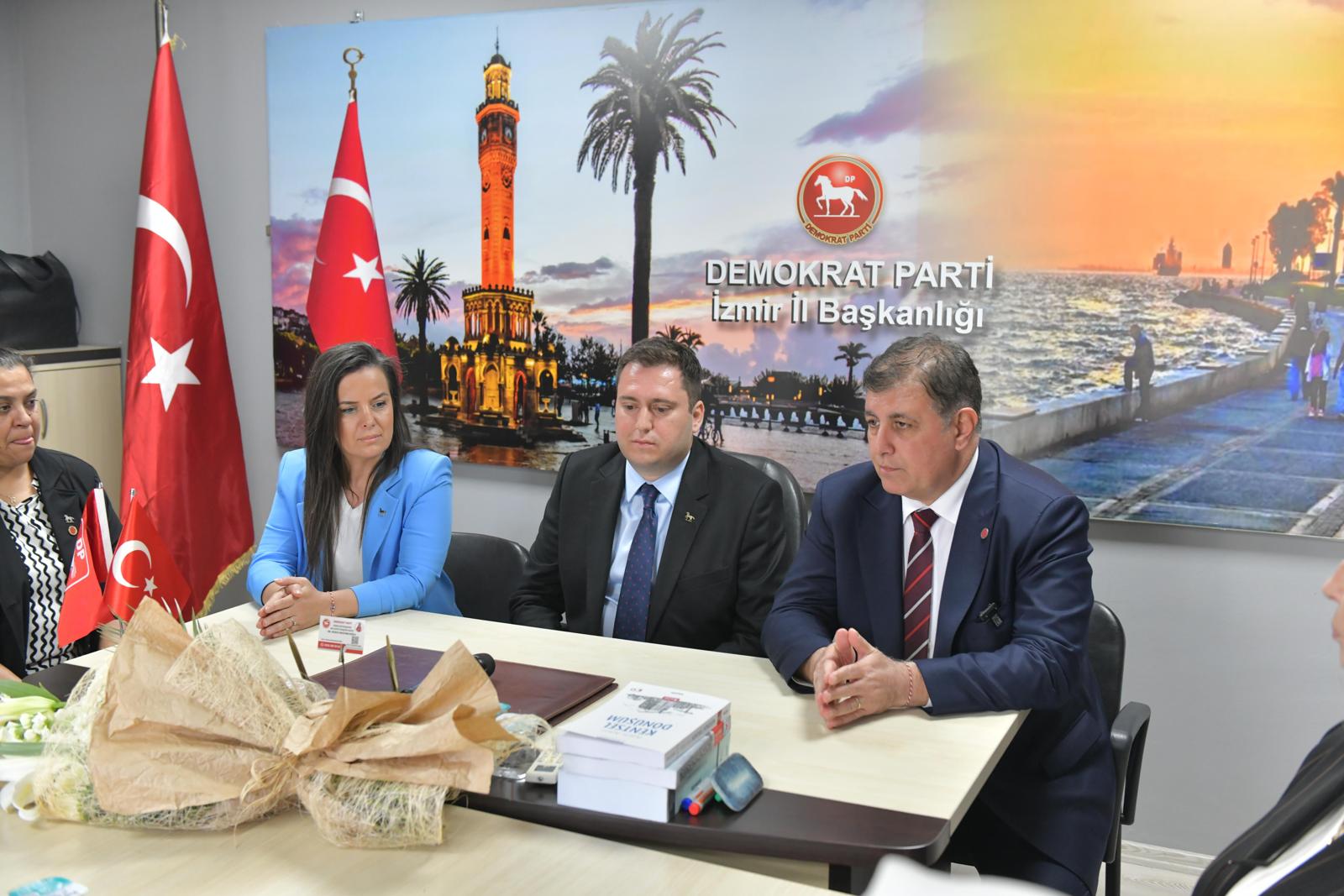 Başkan Tugay’dan Demokrat Partili rakibine nezaket ziyareti