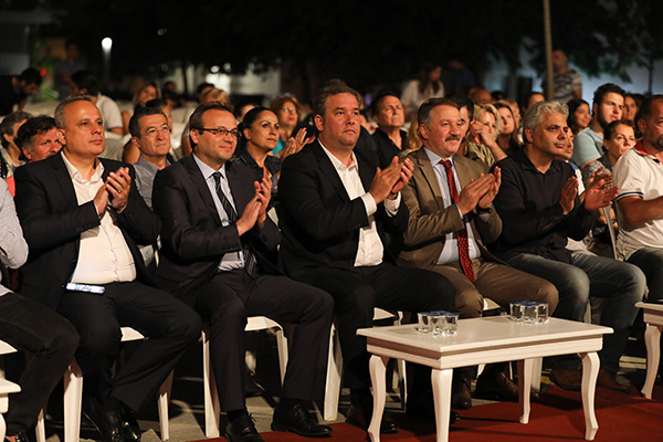 Buca’da muhteşem Ramazan eğlencesi