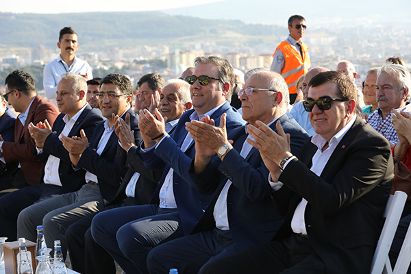 Piriştina; “Sözümüzü tutmanın gururunu yaşıyoruz”