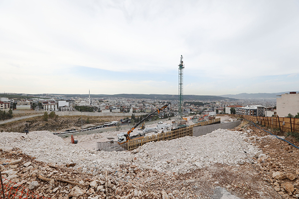 ADATEPE HIZLA YÜKSELİYOR