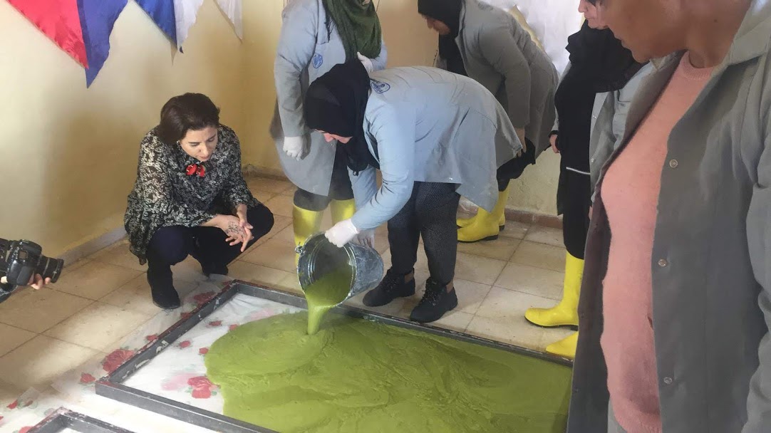 Kadınlar üretti, vekil tanıtımını yaptı