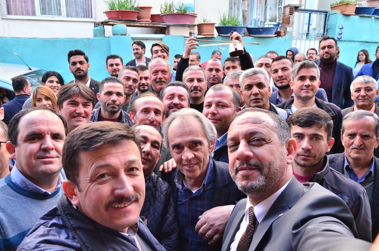 “BAYRAKLI’YA BAHAR DEĞİL YAZ GELECEK…”