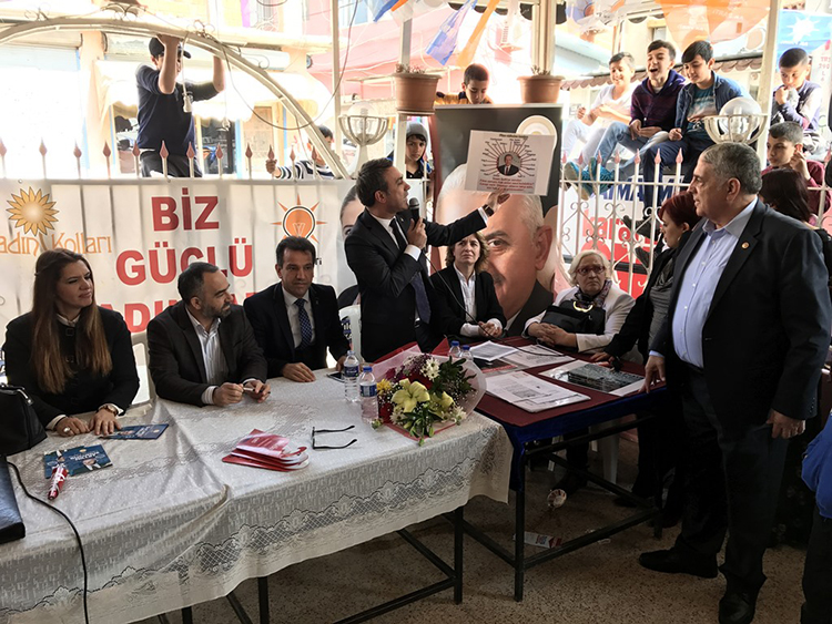 Necip Kalkan Romanlarla buluştu