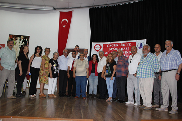 “Hak alma mücadelesinde birlik olmalıyız”