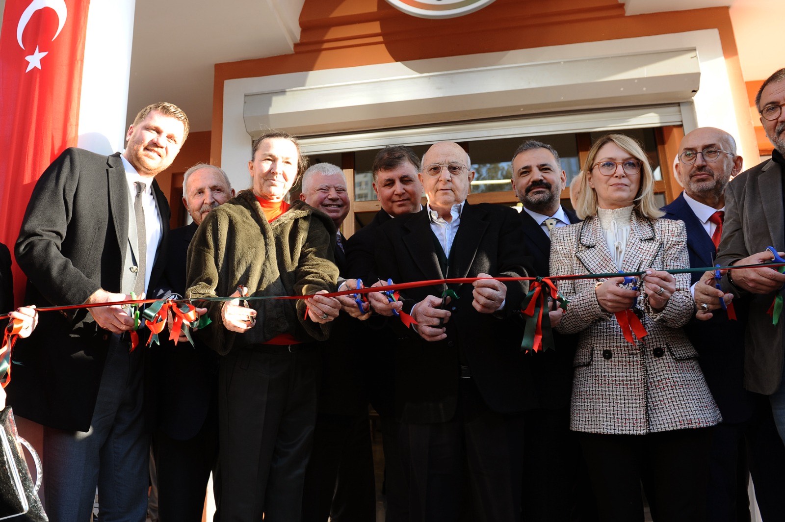 VE KAF SİN KAF MÜZESİ AÇILDI