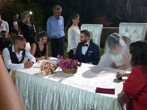 DÜNYAEVİNE GİRDİLER…