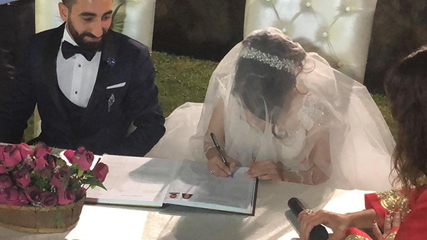 DÜNYAEVİNE GİRDİLER…