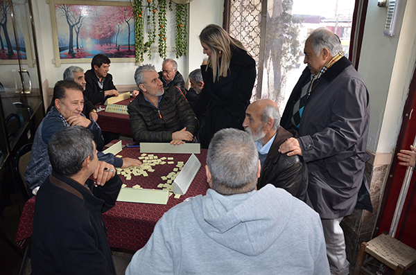 Karabağlar’da başkanı tanımıyorlar