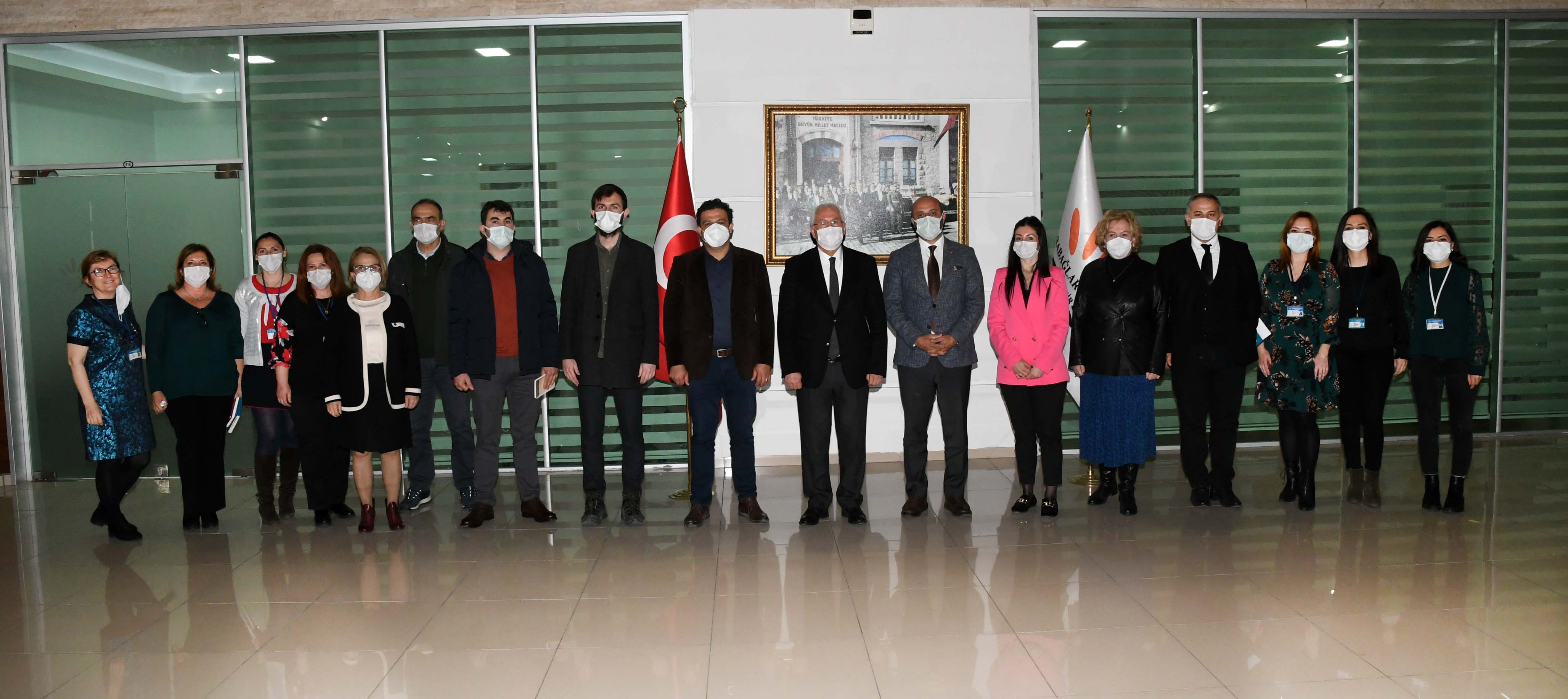 Karabağlar’ın planları meslek odalarına anlatıldı