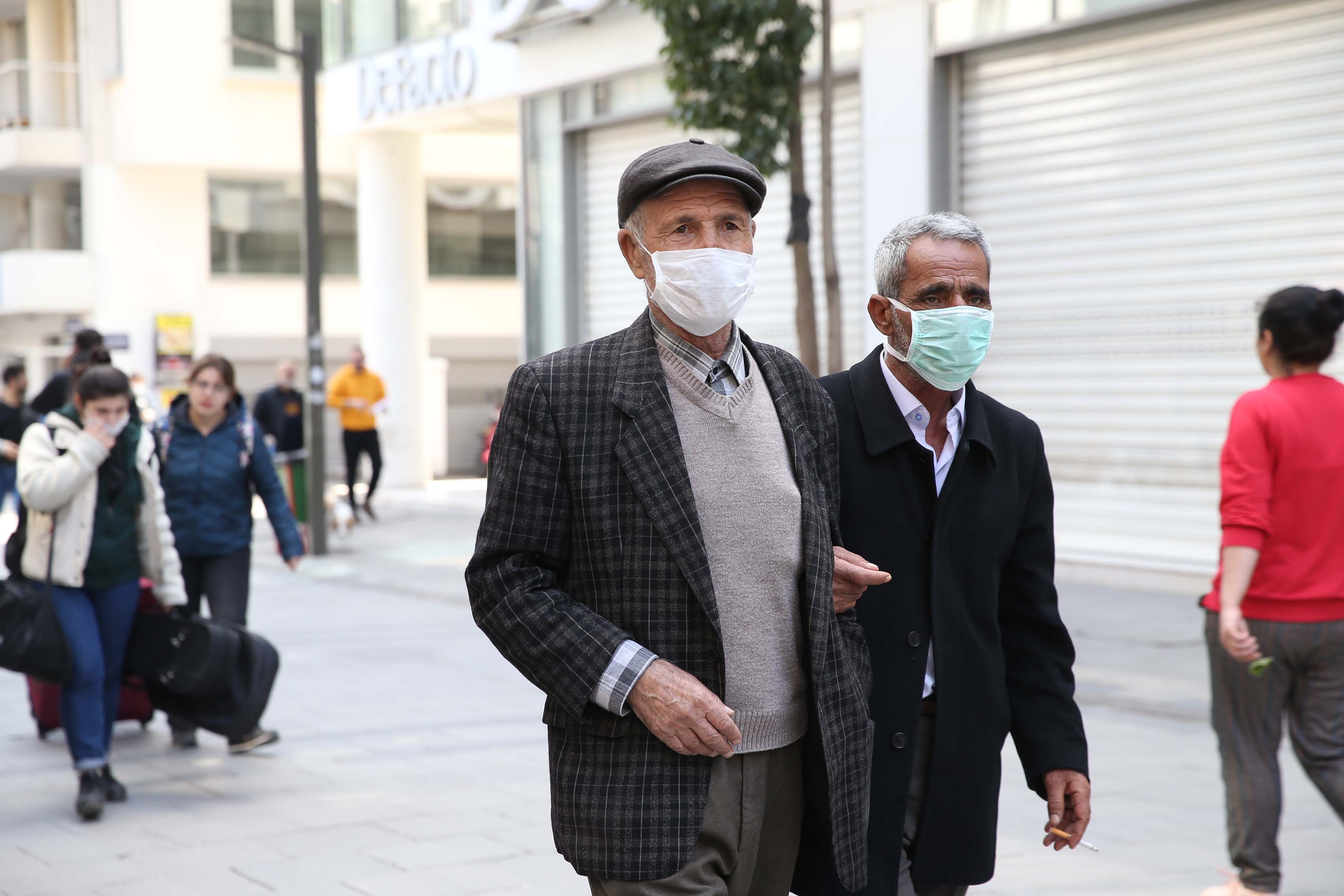 Doktor Başkan'dan 'Evde kalın' çağrısı