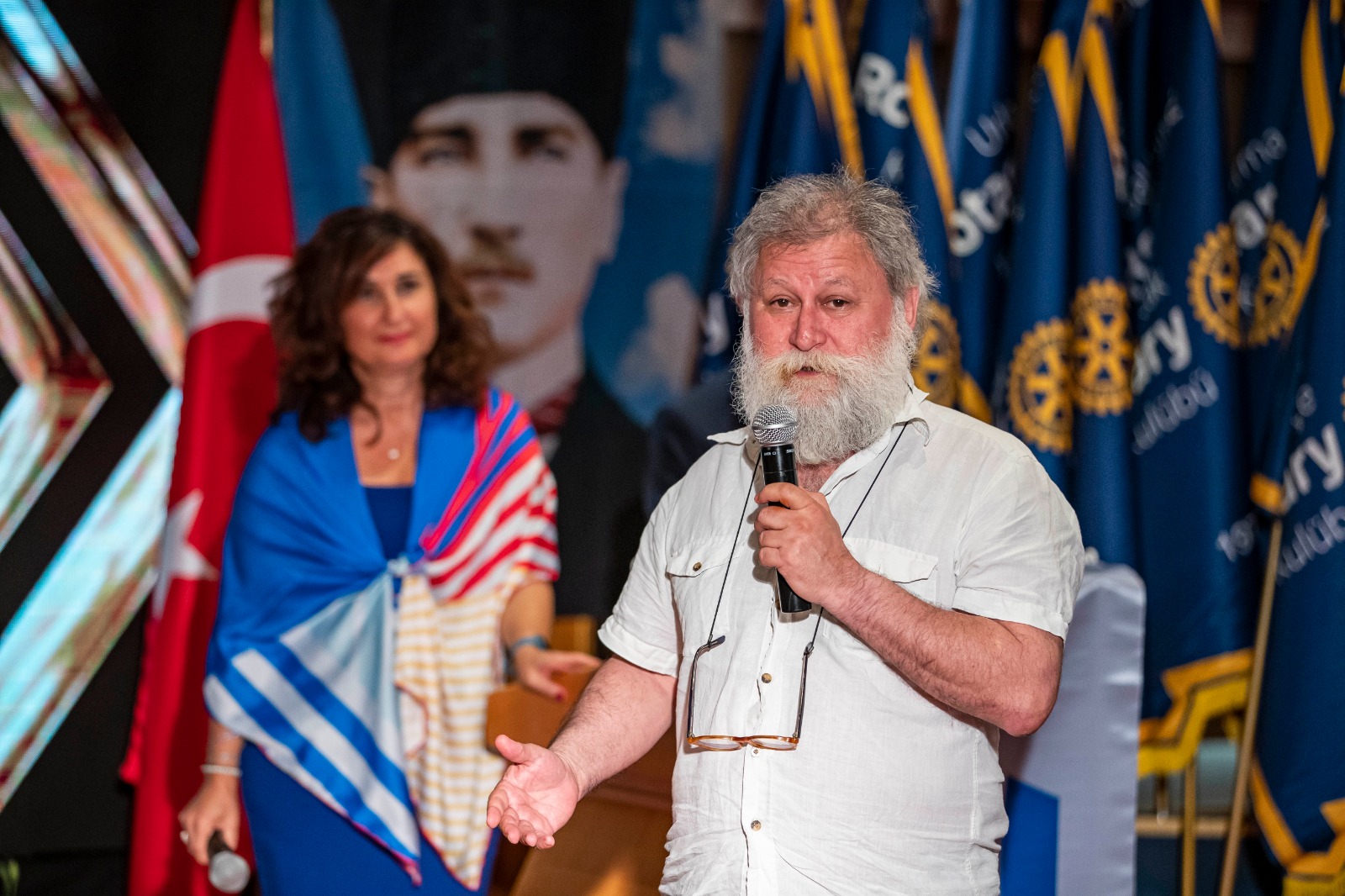 Başkan Soyer'e Rotary Meslek Hizmet Ödülü