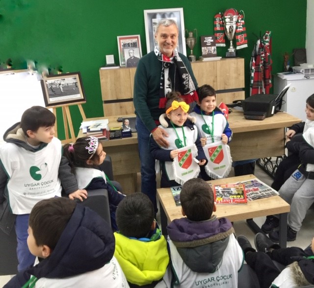 Miniklerin Yüreği Kaf Sin Kaf İçin Çarptı!..