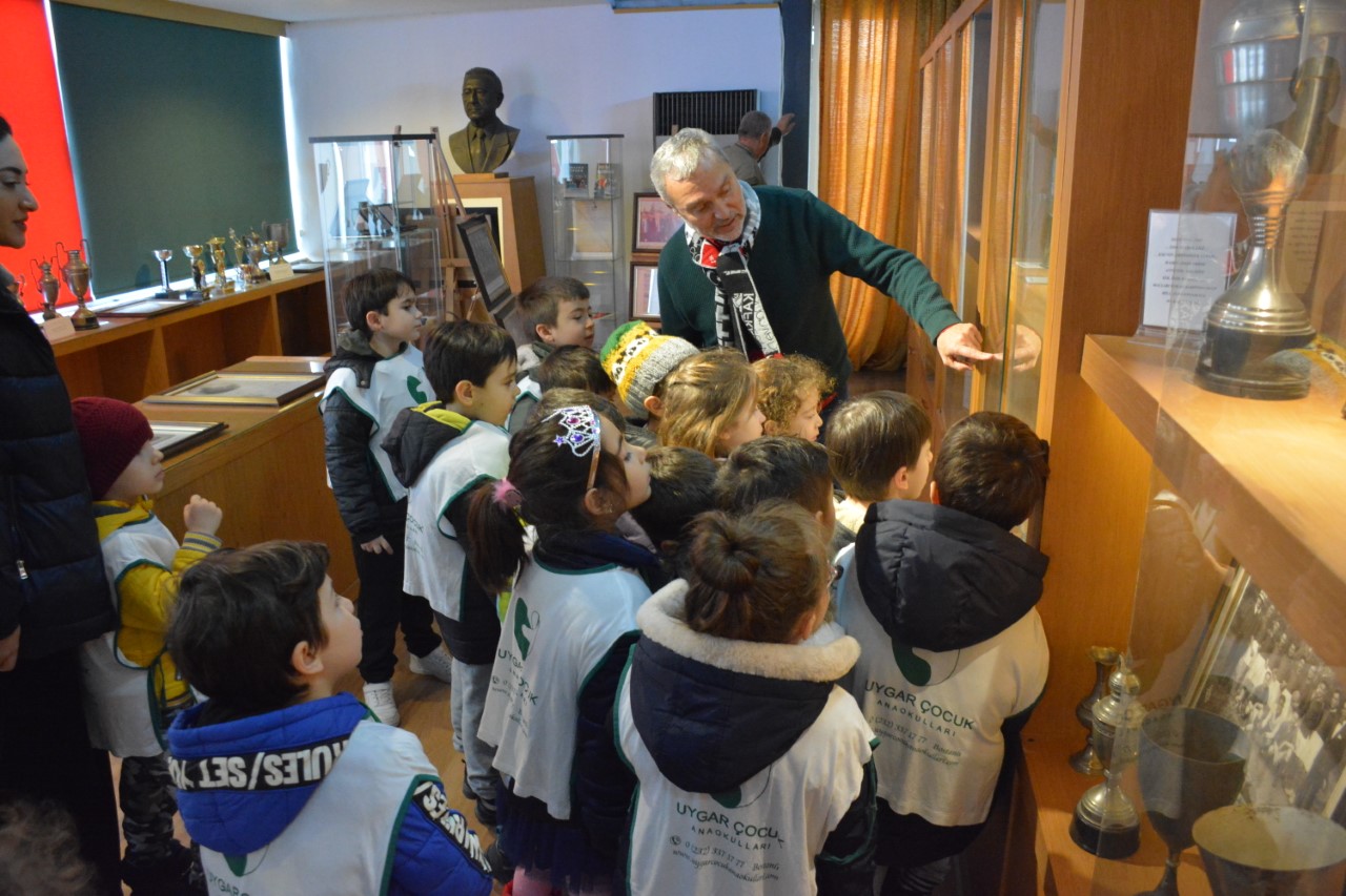 Miniklerin Yüreği Kaf Sin Kaf İçin Çarptı!..