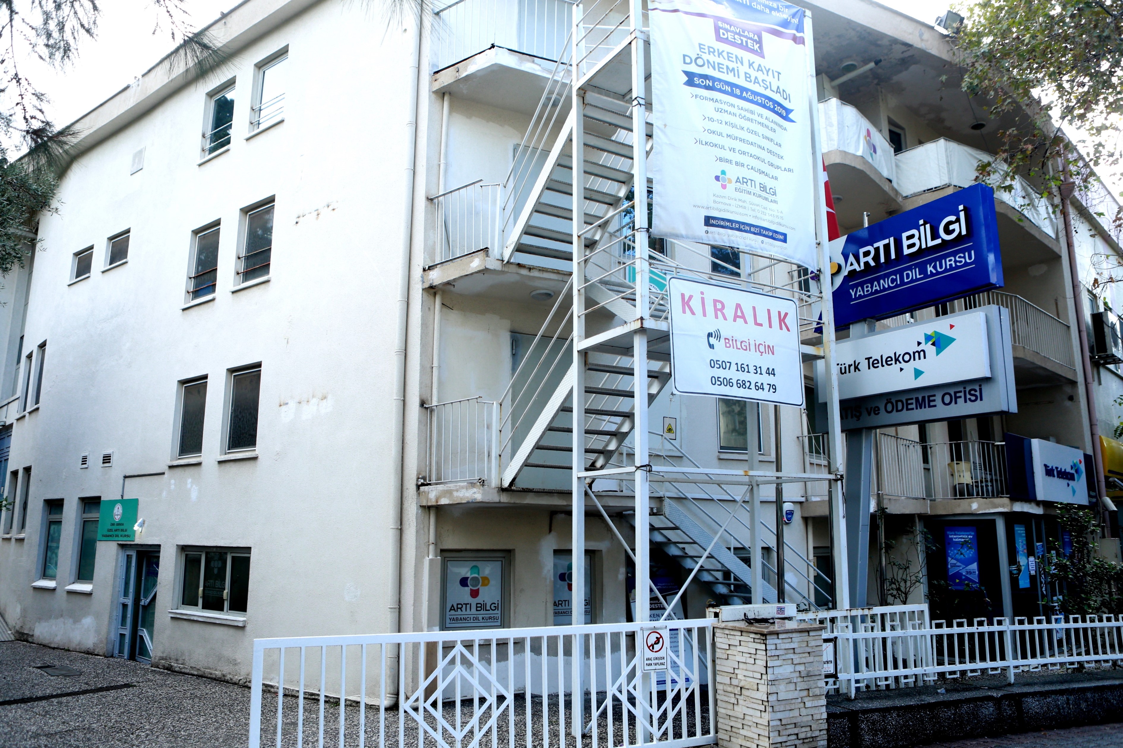 Bornova Belediyesi’ne yeni hizmet binası