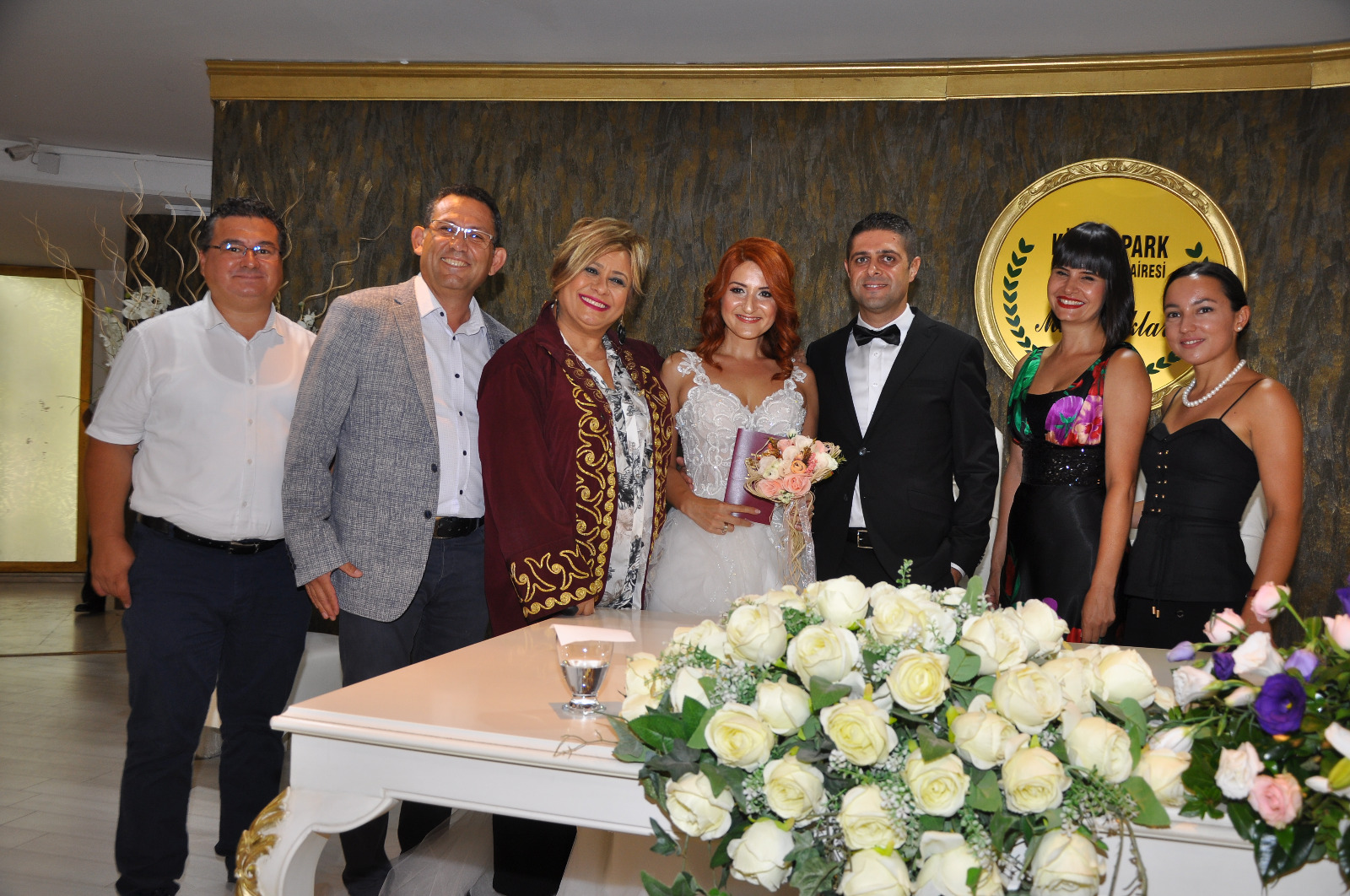 Aşklarını nikahla taçlandırdılar