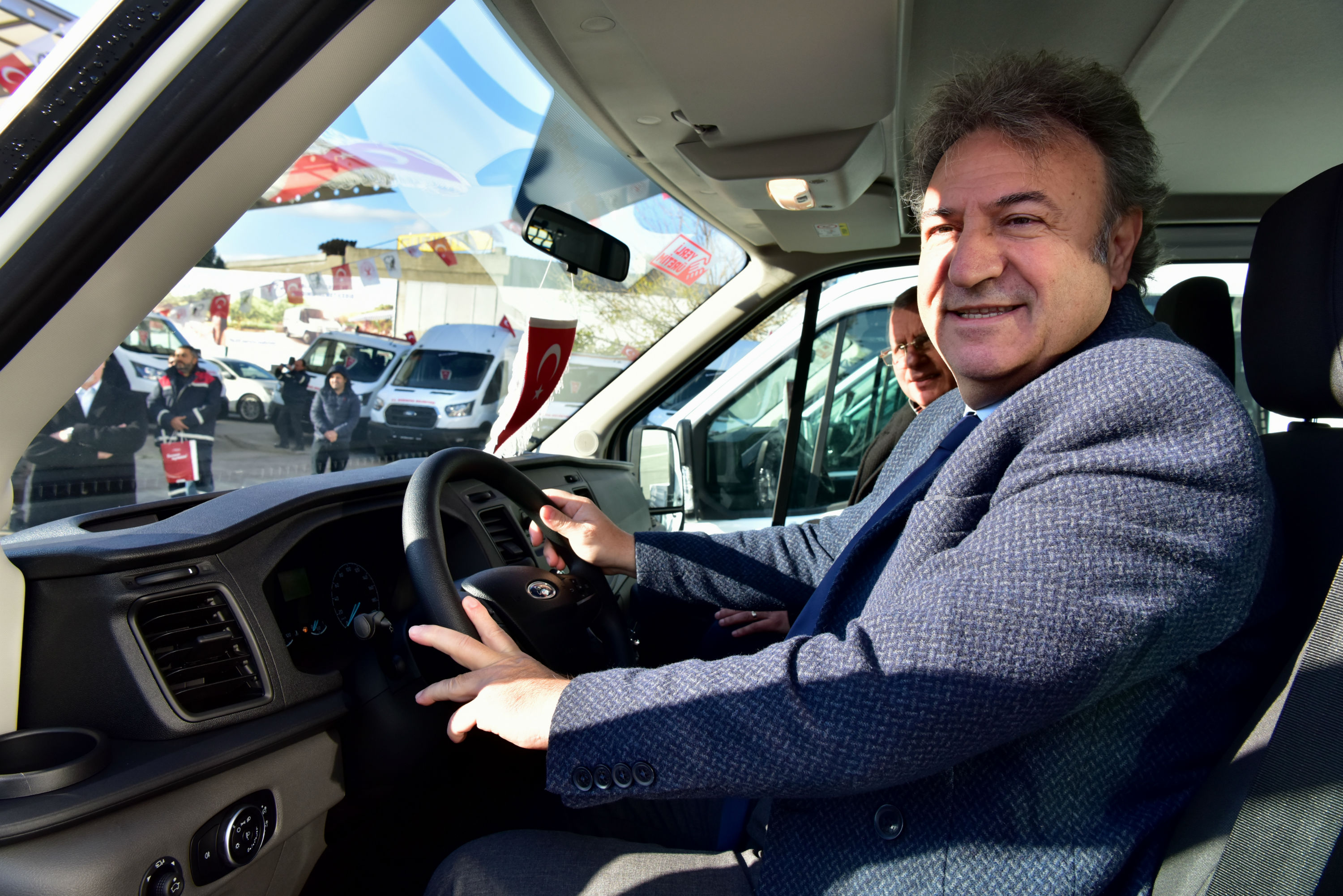 "NOKTA KÜÇÜKTÜR AMA CÜMLEYİ BİTİRİR"