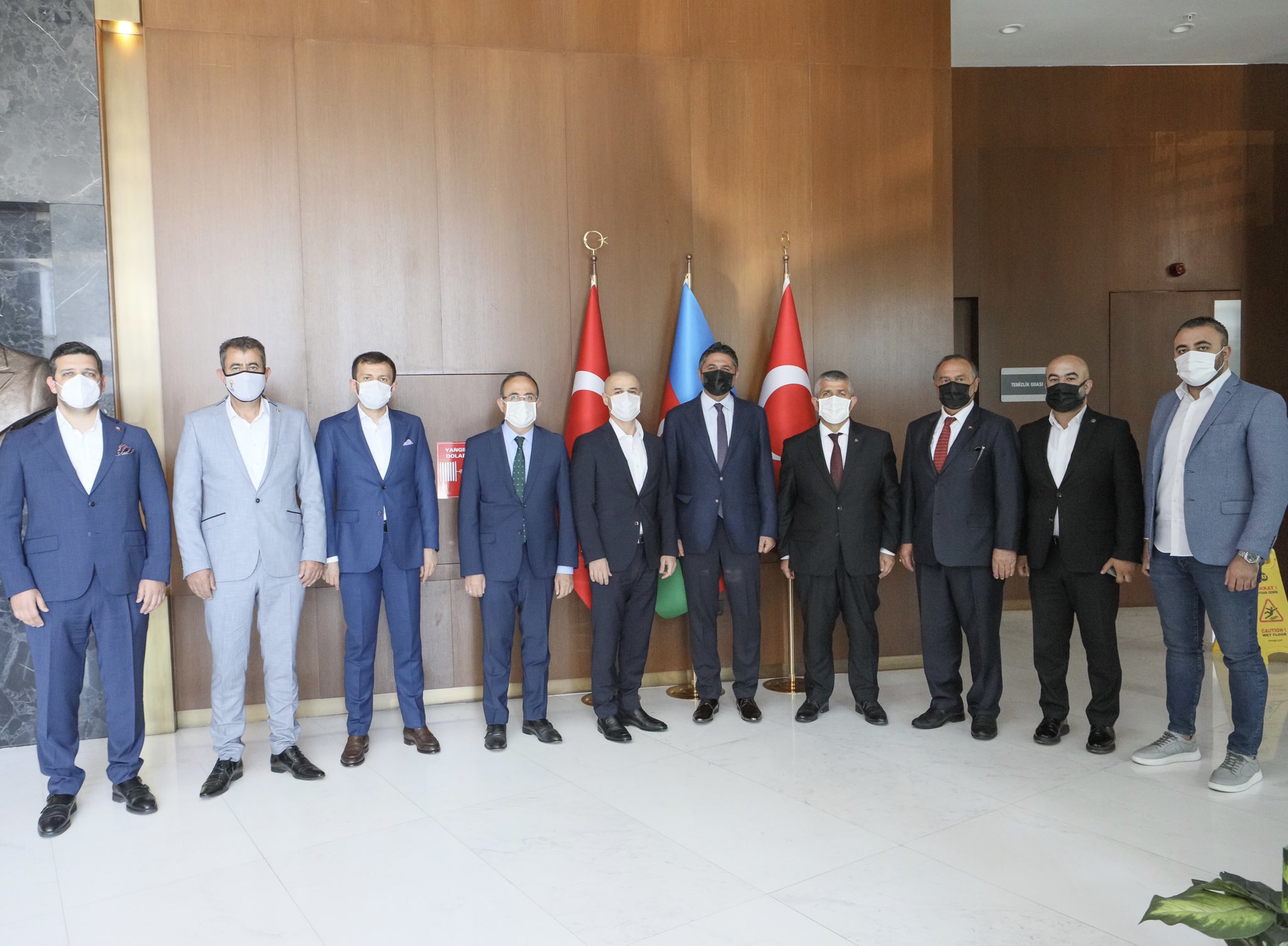 Sürekli ve Şahin’den Aliağa çıkarması... “Her alanda Aliağa’nın arkasındayız…”