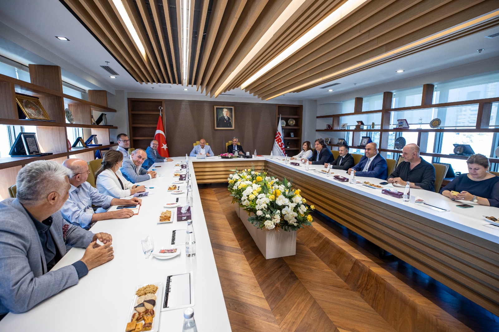 Başkan Soyer TÜRSAB ziyaretinde konuştu: “Travel Turkey dünyada ses getirmeli”