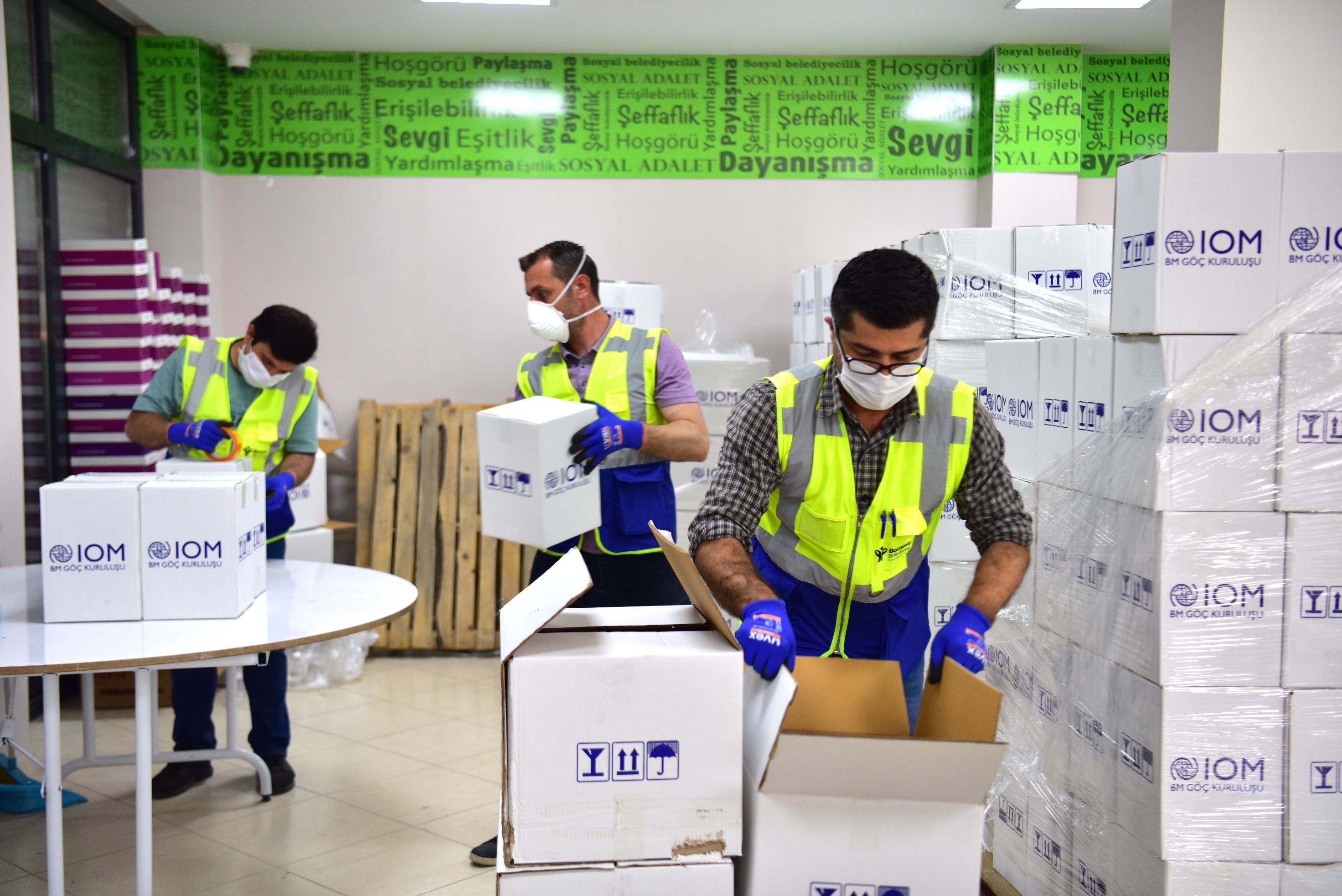 Dünya’nın desteği Bornova’da