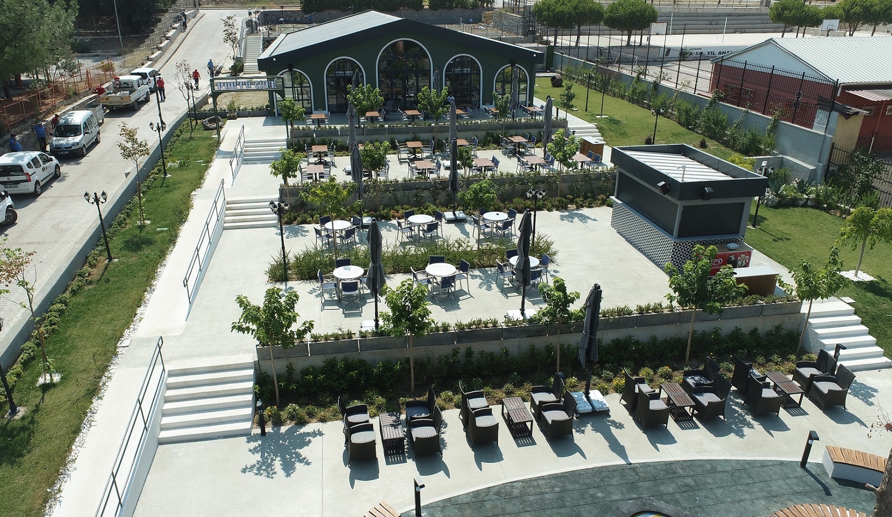 Ve Porta Gaziemir kapılarını açtı…