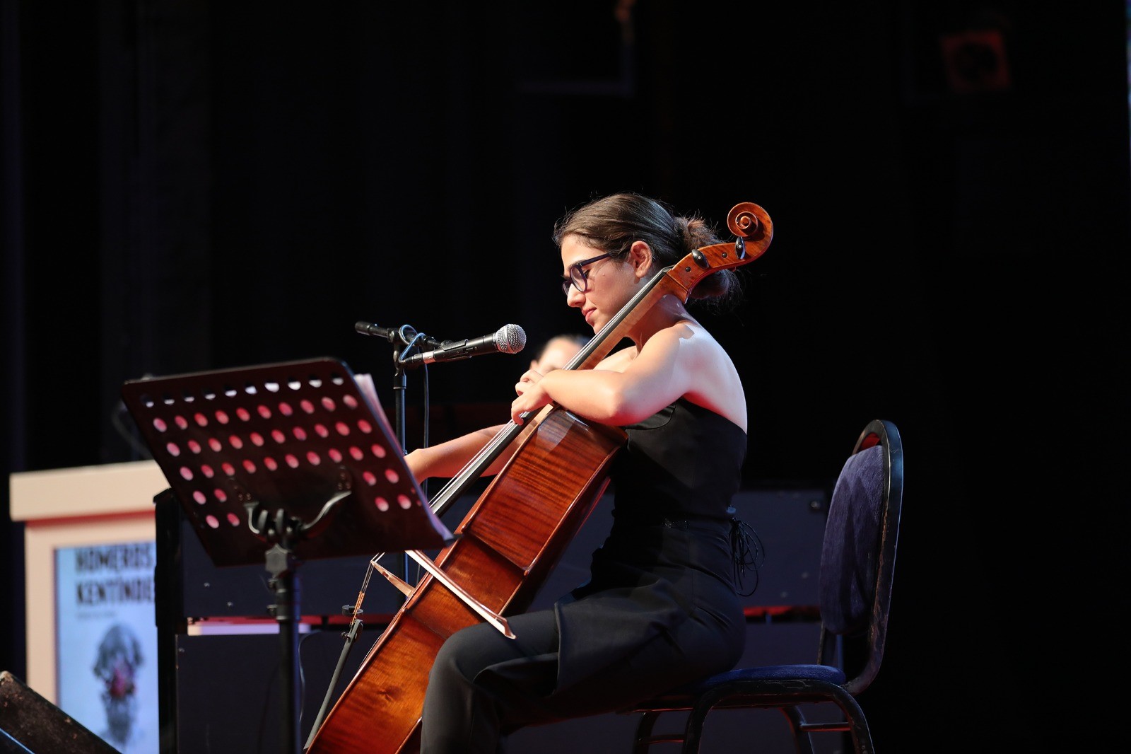Uluslararası Homeros Festivali’ne muhteşem final Ödüller sahiplerini buldu!