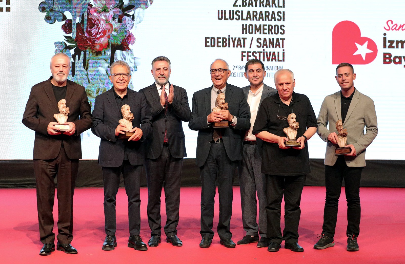 Uluslararası Homeros Festivali’ne muhteşem final Ödüller sahiplerini buldu!