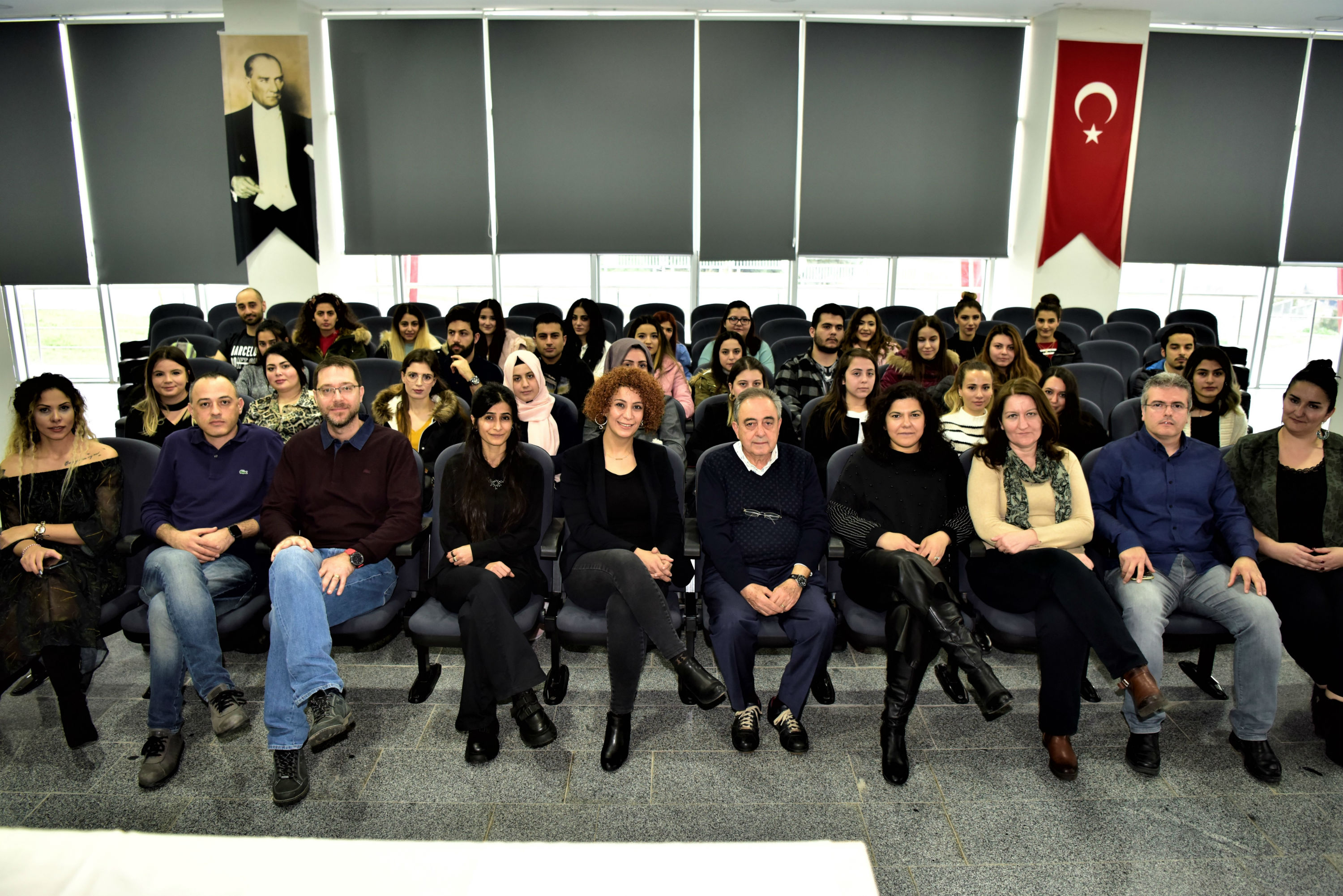 Eczanelere ‘Altın Bilezikli’ personel