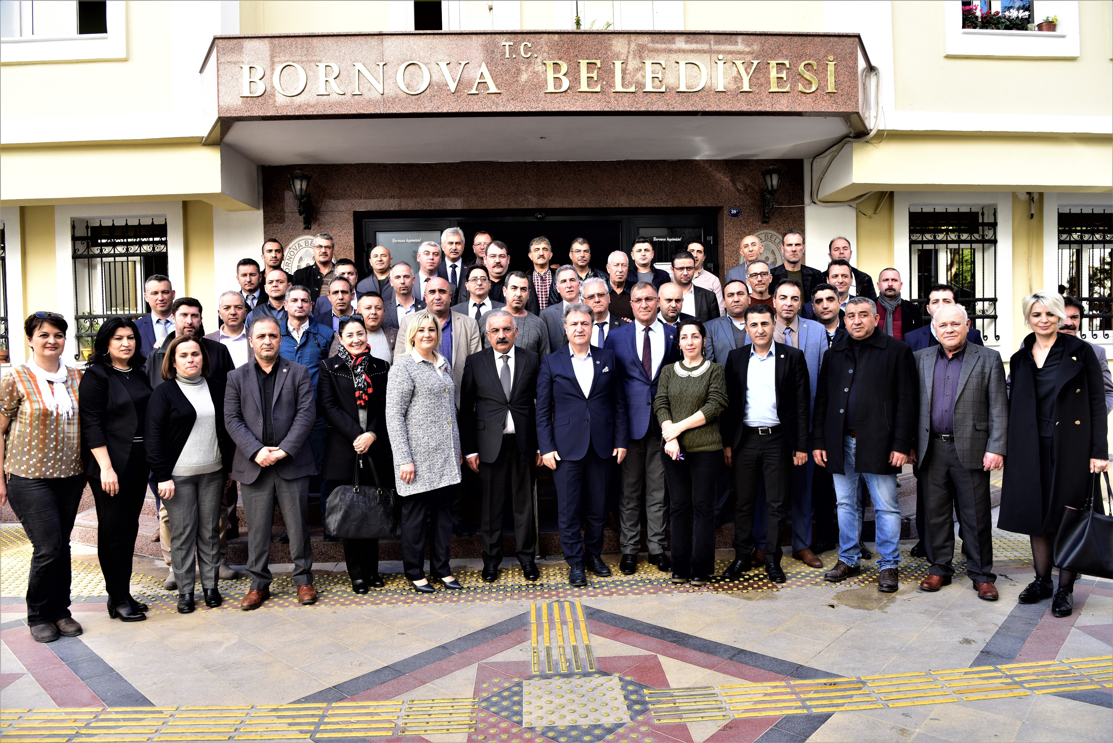 Bornova’da toplu sözleşme sevinci