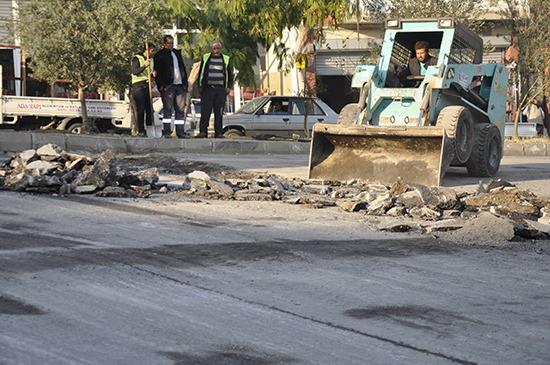 Gazetem İzmir Yazdı, Büyükşehir asfalt çalışması başlattı