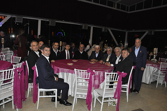 İpek & Alpergün Ailelerinden Görkemli Düğün