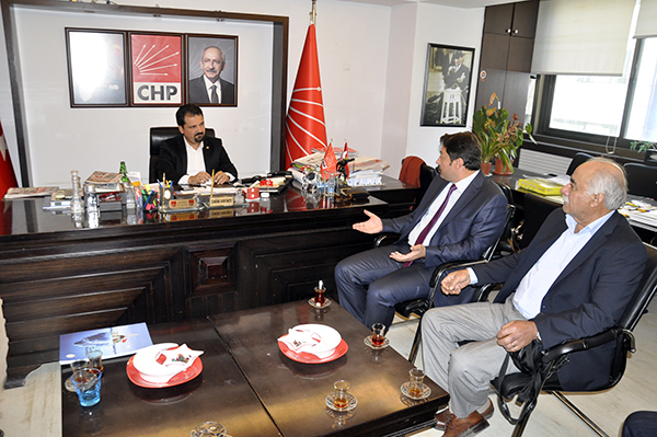 Hizmet adamı Celaleddin Polat, Konak'a aday adayı! 'Koltuğa değil, hizmete talibiz'