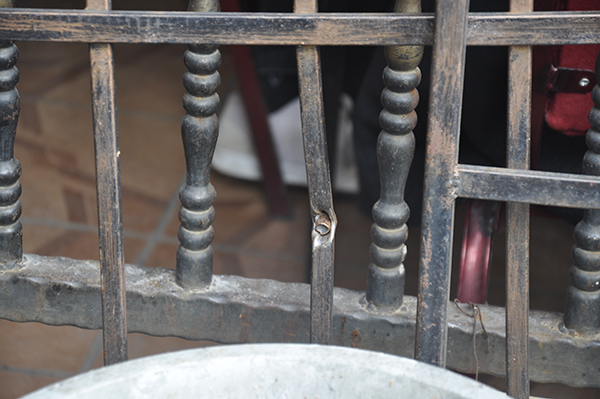 YÜZLERCE KURŞUN SIKTILAR!