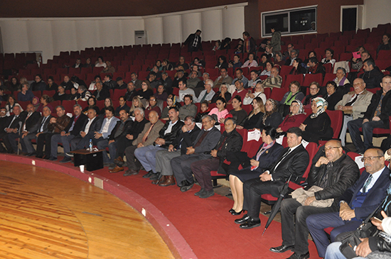 ENGELLERİ KALDIRIP, DOYASIYA EĞLENDİLER