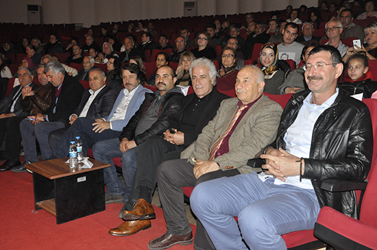 ENGELLERİ KALDIRIP, DOYASIYA EĞLENDİLER