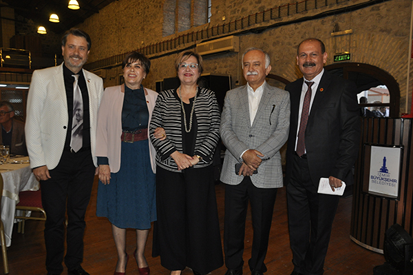 Siyasetin duayenleri Konak'ta buluştu