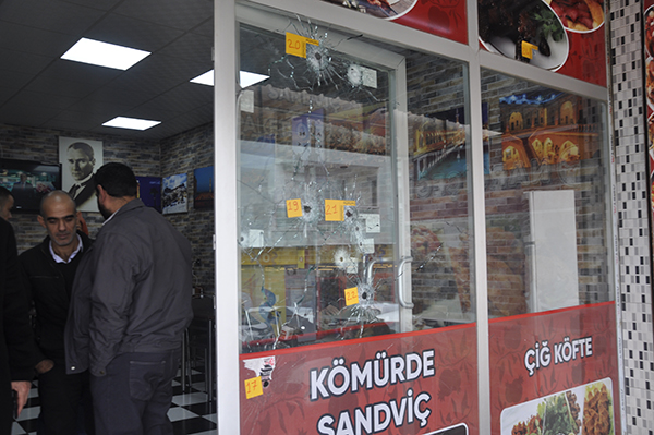 YÜZLERCE KURŞUN SIKTILAR!