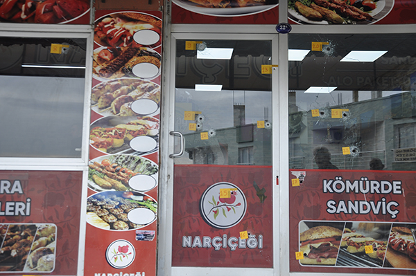 YÜZLERCE KURŞUN SIKTILAR!