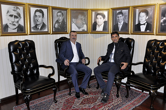 NECiMOĞLU VE AKAN AiLESi KiRVE OLDU