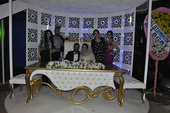 İpek & Alpergün Ailelerinden Görkemli Düğün