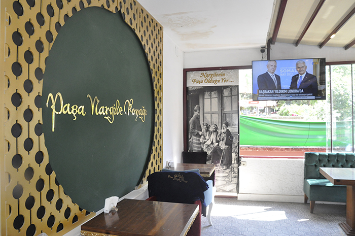 Kemalpaşa'nın Uğrak Yeri: "Paşa Nargile Konağı"