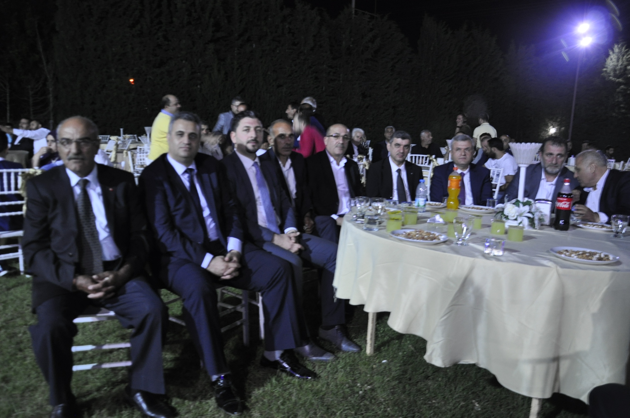 Mutlulukta Buluştular