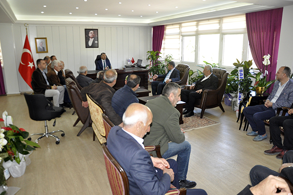 Anıttepeliler’den Kaymakam Tunç’a ‘hayırlı olsun’ ziyareti