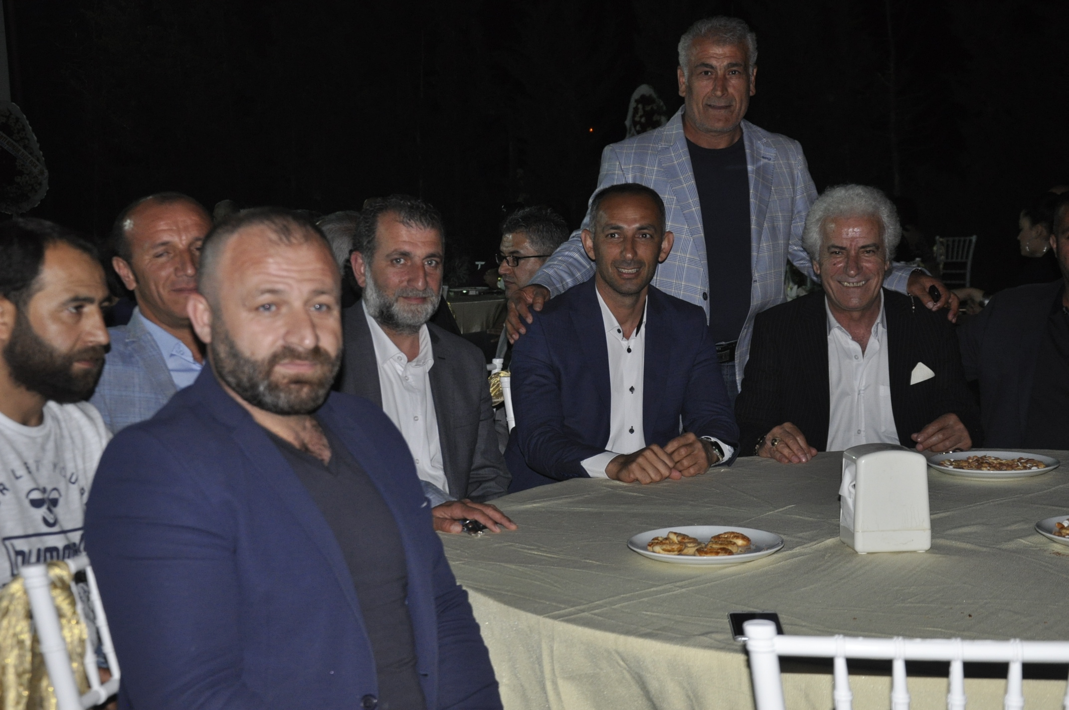 Mutlulukta Buluştular