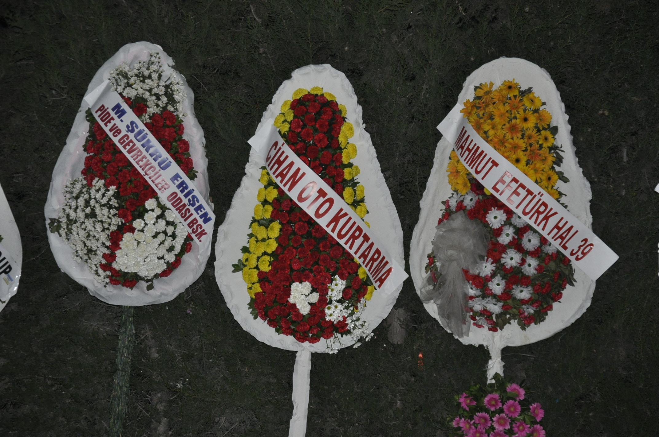 Mutlulukta Buluştular