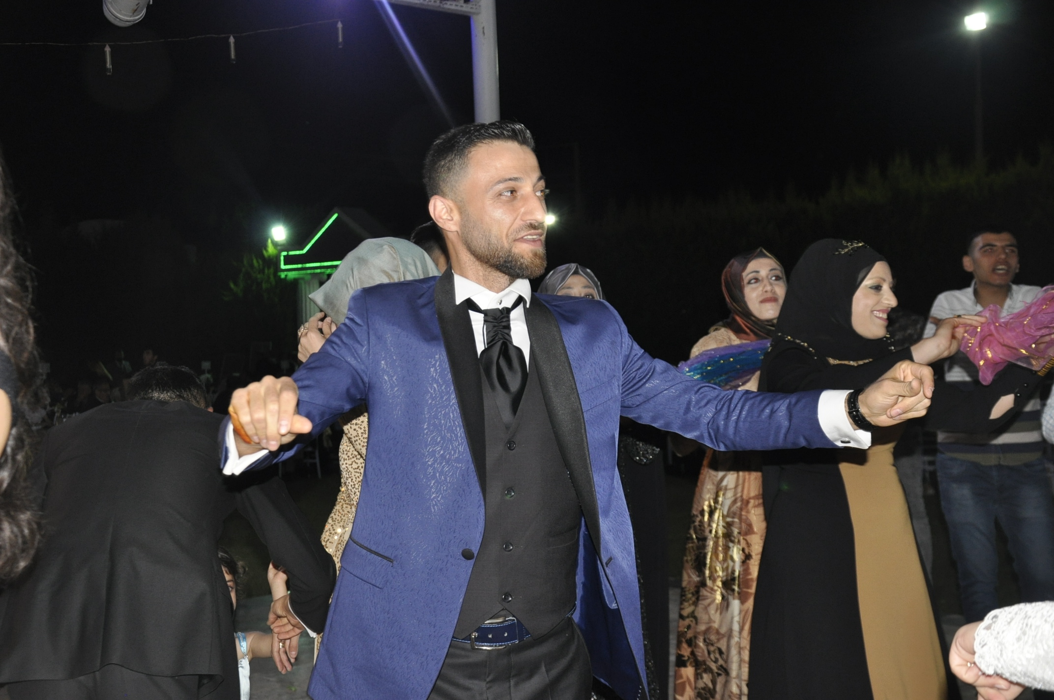 Mutlulukta Buluştular