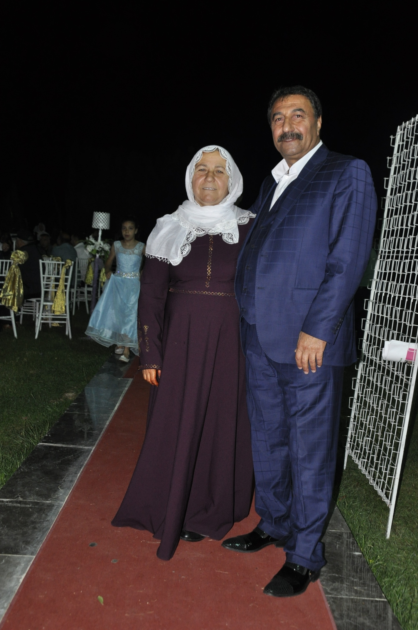 Mutlulukta Buluştular