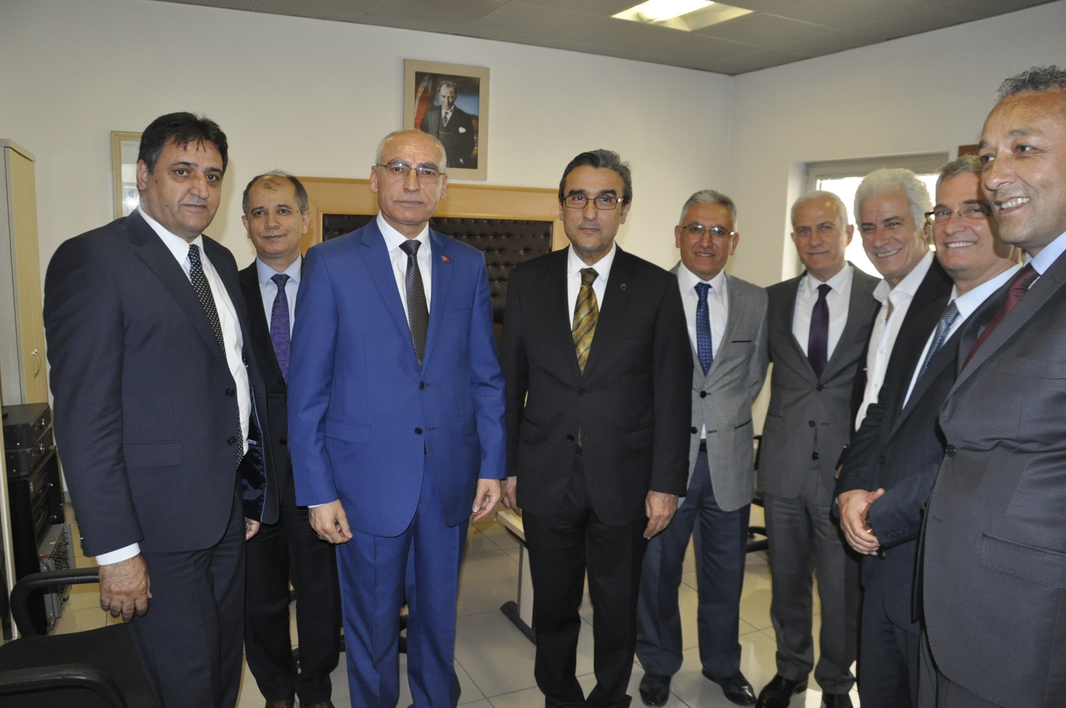 PTT’den ‘Atatürk ve Zübeyde Hanım Pul Sergisi’