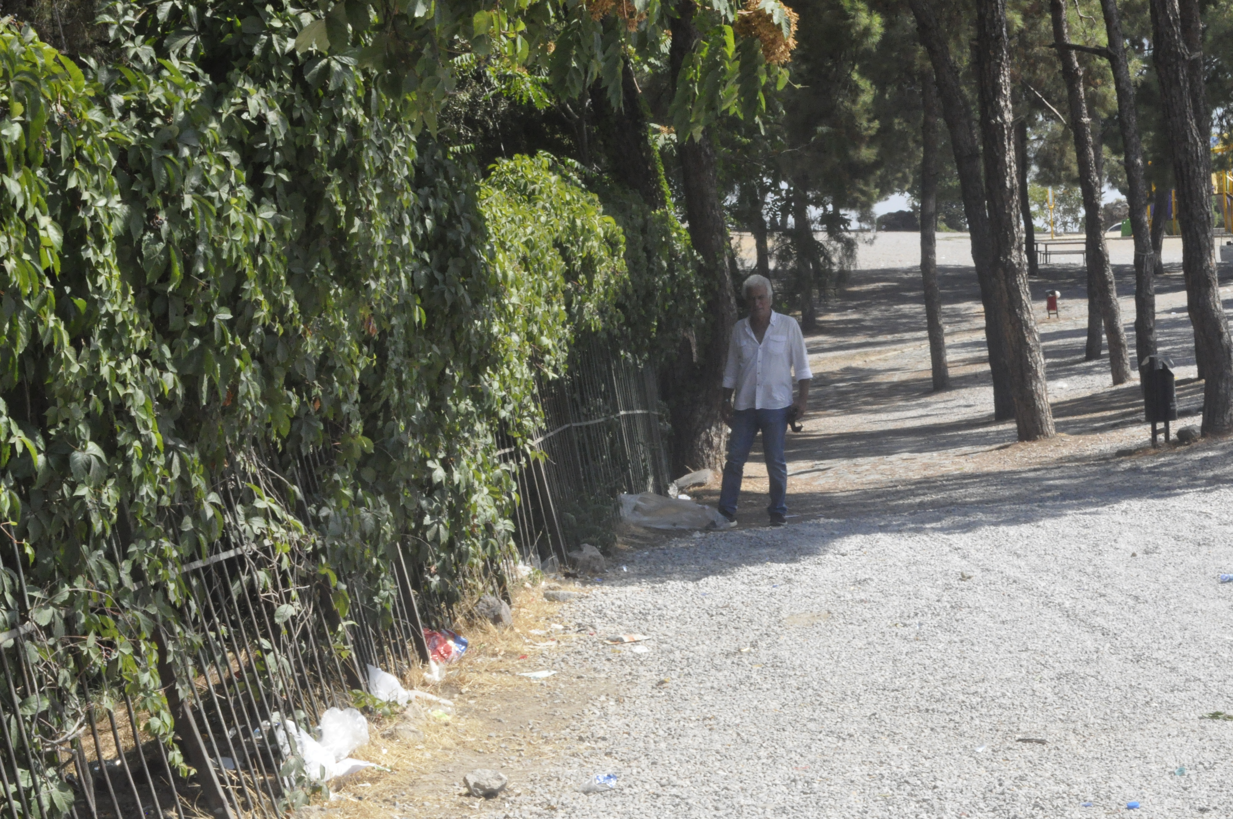 Kadifekale Surları'nda takı tasarım tezgahı açan yöre halkı isyanda: "Para Kazanamıyoruz, Aidat İstiyorlar"