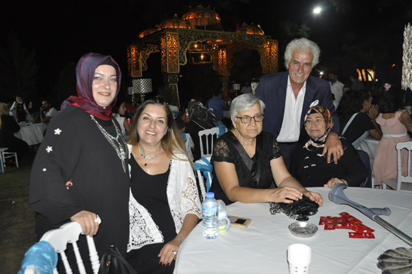 Erkekliğe ilk adımlarını attılar