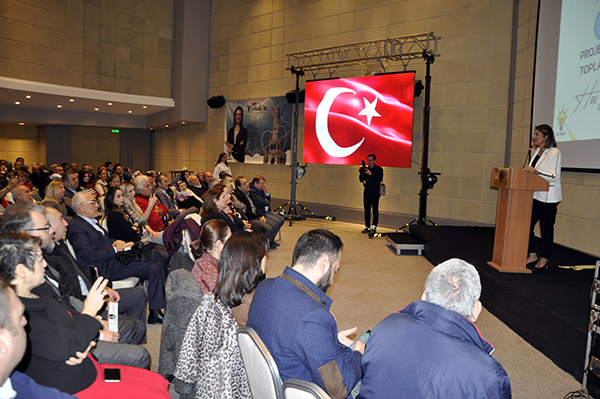 AK Partili Eroğlu vizyon projelerini açıkladı... İzmir için 10, Konak için 10